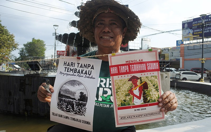 Aksi Warga Jember Tolak Hari Tanpa Tembakau Sedunia - Bagian 1