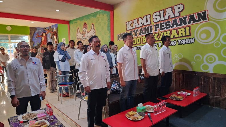 Christophorus Taufik Hadiri Pelantikan DPRt Partai Perindo di Gondanglegi