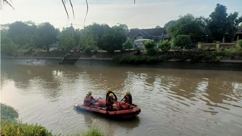 Kecelakaan Hari Ini di Pesawaran, Pikap Masuk Saluran Irigasi 1 Orang Tewas