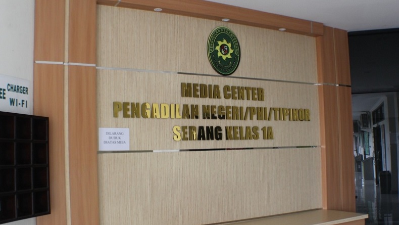 Karyawan Leasing Kendaraan Terbukti Tipu Konsumen Dionis 10 Bulan Penjara