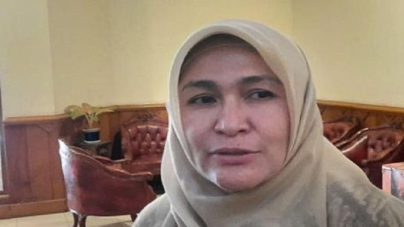 title Pemkot Solo Prioritaskan Sekolah Negeri untuk Keluarga Miskin, Begini Caranya Pemkot Solo Prioritaskan Sekolah Negeri untuk Keluarga Miskin, Begini Caranya