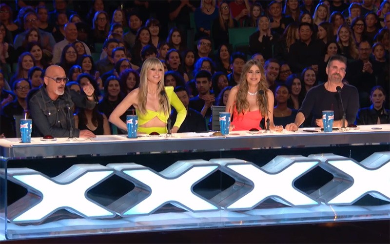 Merinding, Putri Ariani Bikin Juri America's Got Talent Tekan Tombol Golden Buzzer - Bagian 7