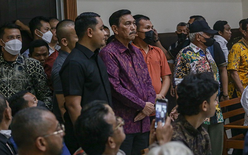 Ekspresi Luhut jadi Saksi Sidang Haris Azhar, Emosi Disebut Penjahat dan Lord - Bagian 3