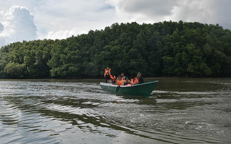 Hutan Mangrove Center, Proyek Percontohan Pengurangan Sampah Laut - Bagian 1