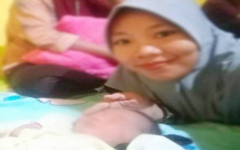 Heboh! Bayi Perempuan Dibuang di Teras Rumah Warga Lempuing OKI