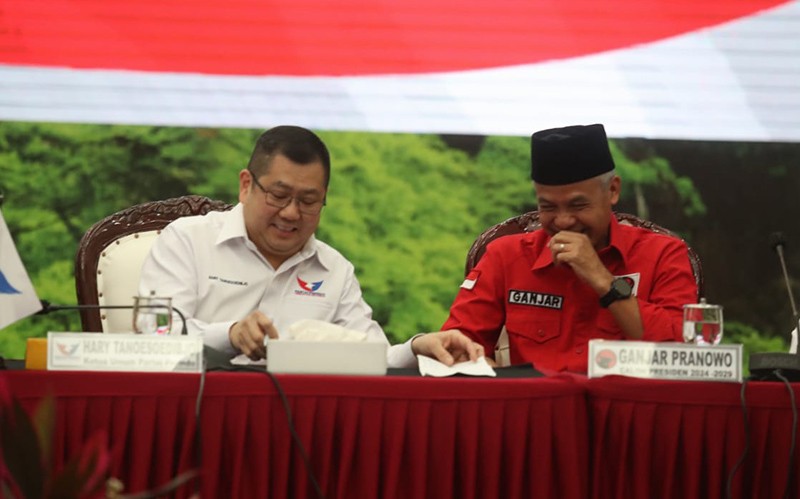 Partai Perindo Resmi Dukung Ganjar Pranowo, MoU Diteken HT dan Megawati - Bagian 4