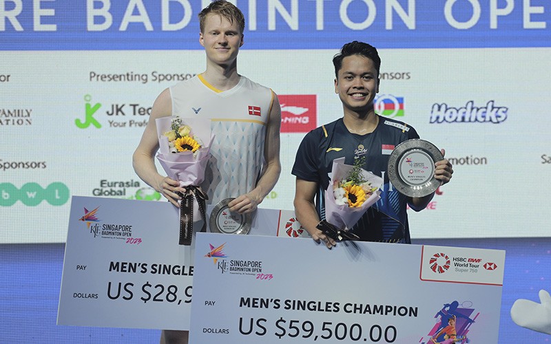 Ekspresi Anthony Ginting Juara Singapore Open 2023 Dapat 59.500 Dolar AS - Bagian 1