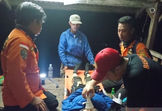 3 Pendaki Gunung Nokilalaki di Sigi Dievakuasi akibat Cedera dan Kelelahan