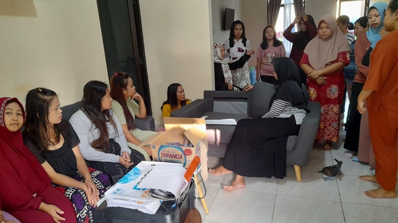 title Kisah Korban Perdagangan Orang, Pindah-Pindah Penampungan hingga Ngumpet di Ruang Bawah Tanah Kisah Korban Perdagangan Orang, Pindah-Pindah Penampungan hingga Ngumpet di Ruang Bawah Tanah