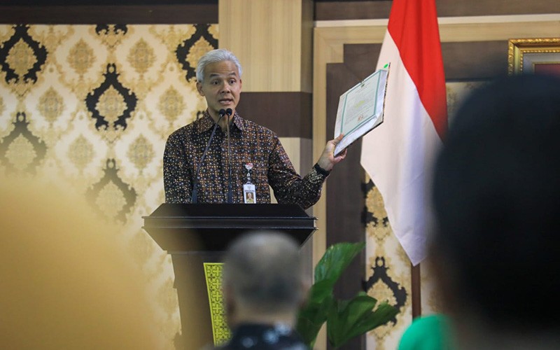 Ganjar Pranowo Ingatkan ASN Pemprov Jaga Integritas - Bagian 2