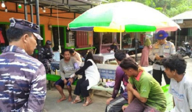 KM Maju Jaya 22 Terbakar di Perairan ZEE Malang, 28 ABK Masih Proses Evakuasi 