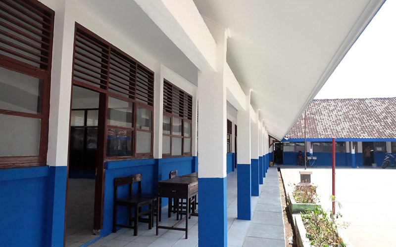 Peduli Terhadap Masyarakat, Peruri Renovasi Rumah Warga dan Benahi Infrastruktur Sekolah - Bagian 4