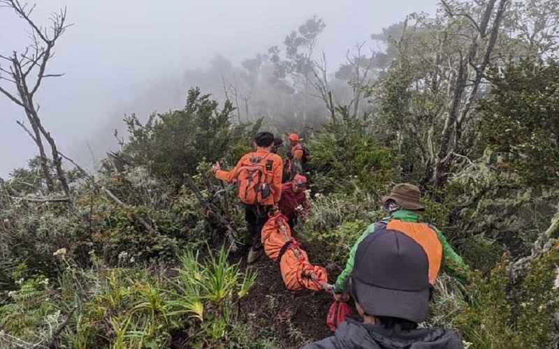 Jasad Pendaki Gunung Dempo Berhasil Dievakuasi, Berikut Identitasnya
