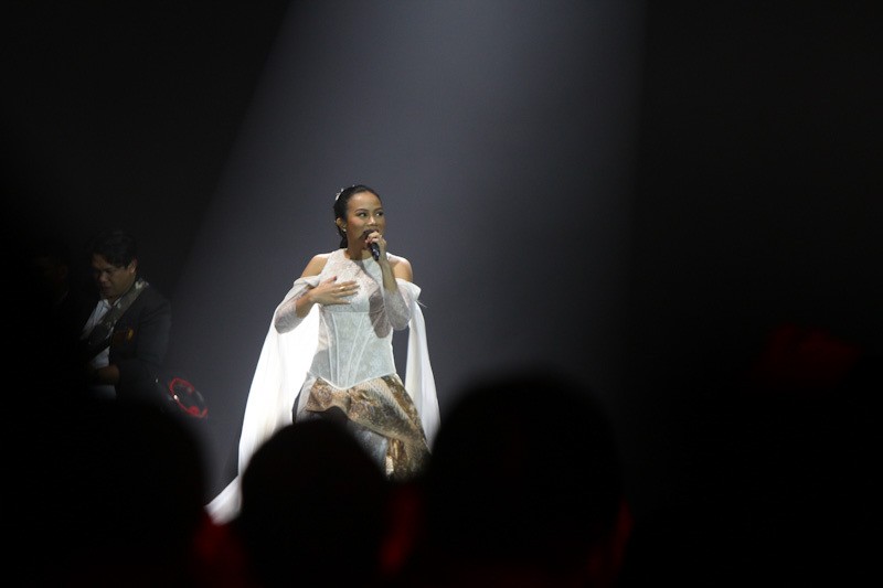 Konser Yura Yunita Diiringi Alat Musik Tradisional - Bagian 2