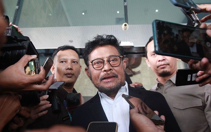 Mentan Syahrul Yasin Limpo Diperiksa KPK - Bagian 1