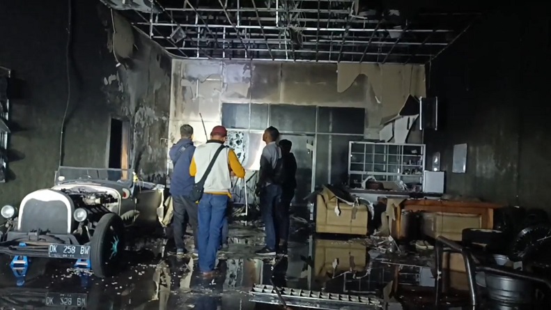 Gudang Alat Otomotif di Gianyar Bali Terbakar, Kerugian Ditaksir Rp500 Juta