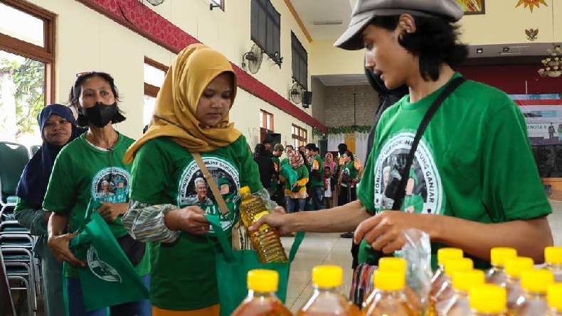 Tiru Program Ganjar Pranowo, Komunitas Driver Ojol Gelar Bazar Murah di Bandung
