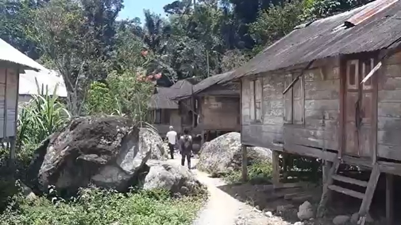 Penampakan Desa Nyaris Tak Berpenghuni di Madina, Banyak Rumah Rusak Ditinggal Pemiliknya