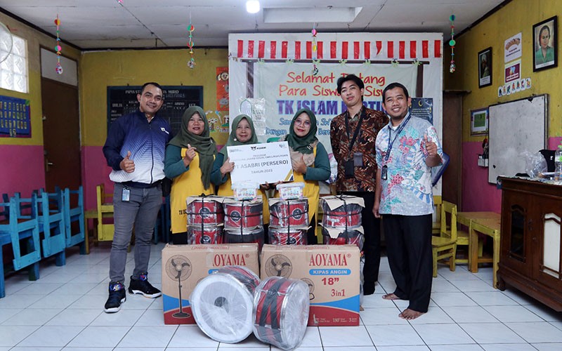 ASABRI Serahkan Bantuan kepada Yayasan PAUD Al-Akhyar dan TK Islam Kartini - Bagian 2