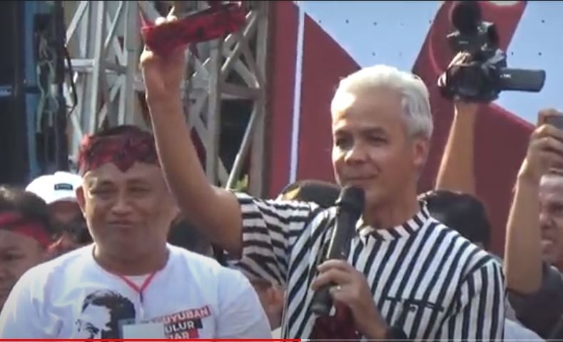 Jalan Sehat di Nganjuk, Ganjar Pranowo Disambut Puluhan Ribu Warga