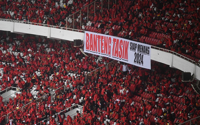 100 Ribu Kader dan Relawan PDI Perjuangan Merahkan Stadion GBK - Bagian 4