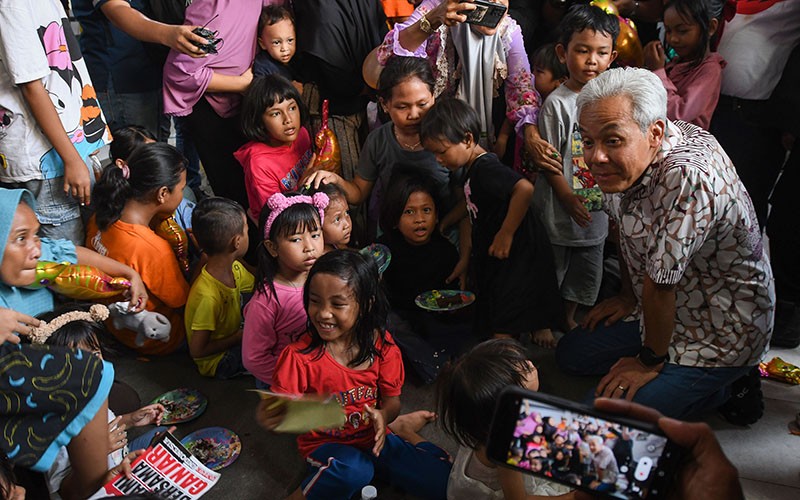 Ganjar Pranowo Blusukan ke Permukiman Padat Penduduk Pademangan Jakarta - Bagian 2
