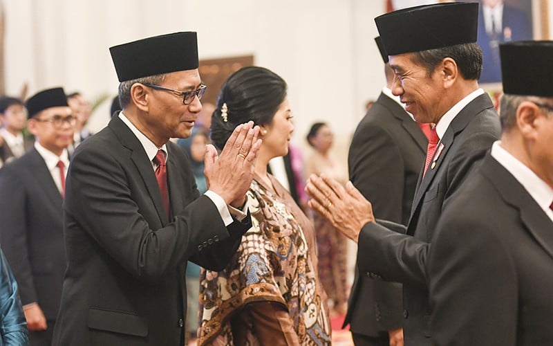 Presiden Jokowi Lantik 12 Duta Besar Luar Biasa dan Berkuasa Penuh RI - Bagian 2