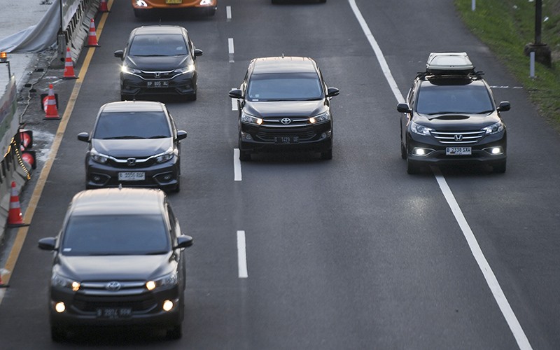 1 Juta Kendaraan Keluar dari Jakarta saat Libur Panjang Idul Adha 1444 H - Bagian 2