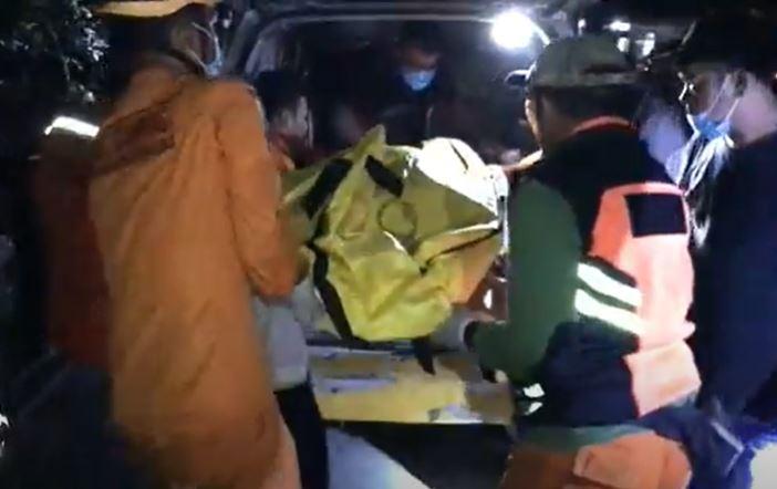 Main Bareng Anak, Emak-Emak Tewas Tersambar Kereta Bandara di Sleman