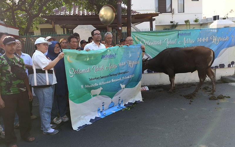 Indofood Salurkan Bantuan Hewan Kurban Idul Adha 2023 - Bagian 2