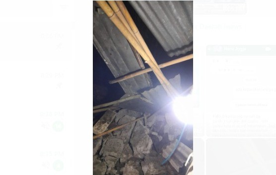 Gempa Guncang Bantul DIY, Genting Rontok Berjatuhan