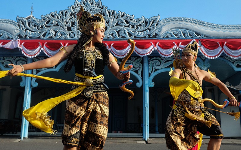 Atraksi Prajurit Keraton Kasunanan Surakarta Tambah Daya Tarik Wisata Solo - Bagian 1