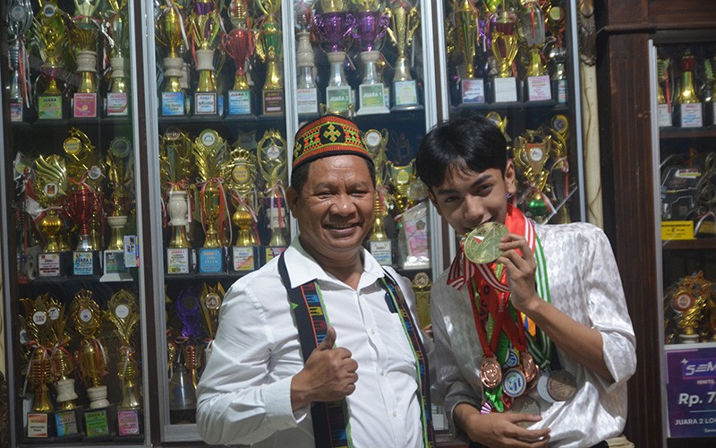 Potret Remaja Semarang Berprestasi Peraih 1.200 Medali dan Piala Nasional-Internasional - Bagian 4