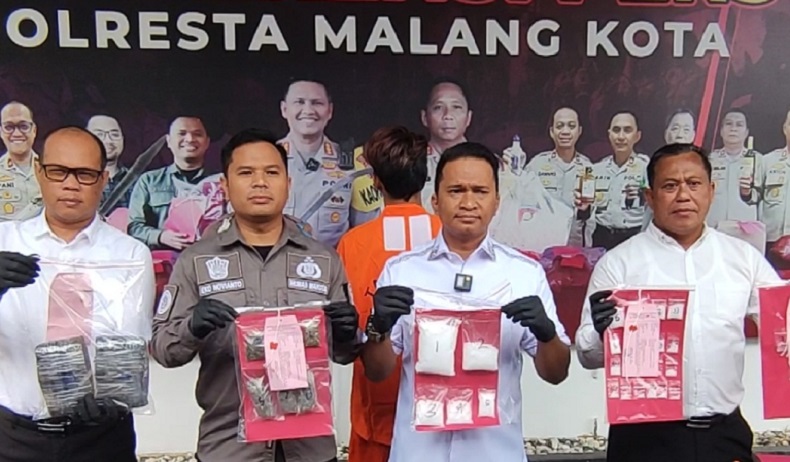 Tangkap Pengedar Narkoba di Malang, Polisi Amankan Sabu dan Ekstasi Senilai Rp 1 Miliar