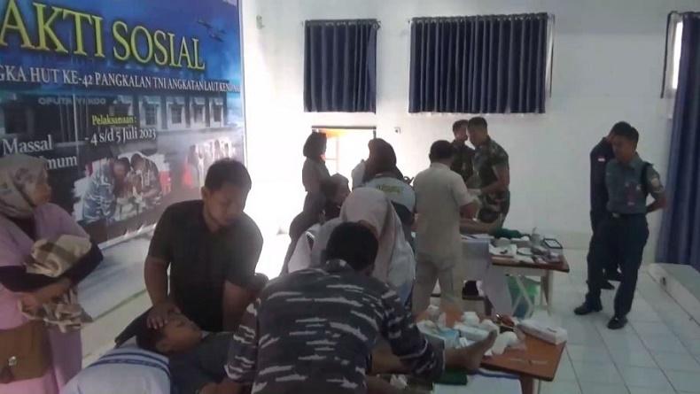 Sunatan Massal TNI AL Kendari, Puluhan Anak Laki-Laki Histeris hingga Menangis