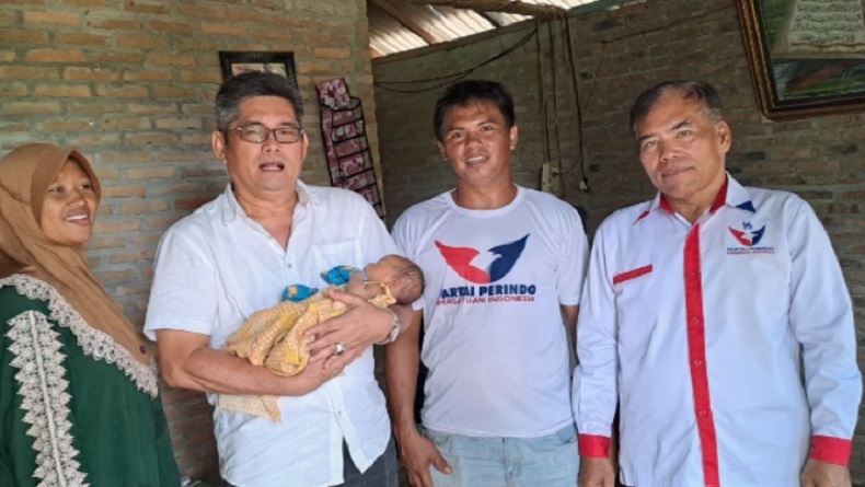 Unik, Bayi Bernama Pahri si Pahala Perindo, Orang Tua Ternyata Kagumi Sosok Bacaleg Perindo