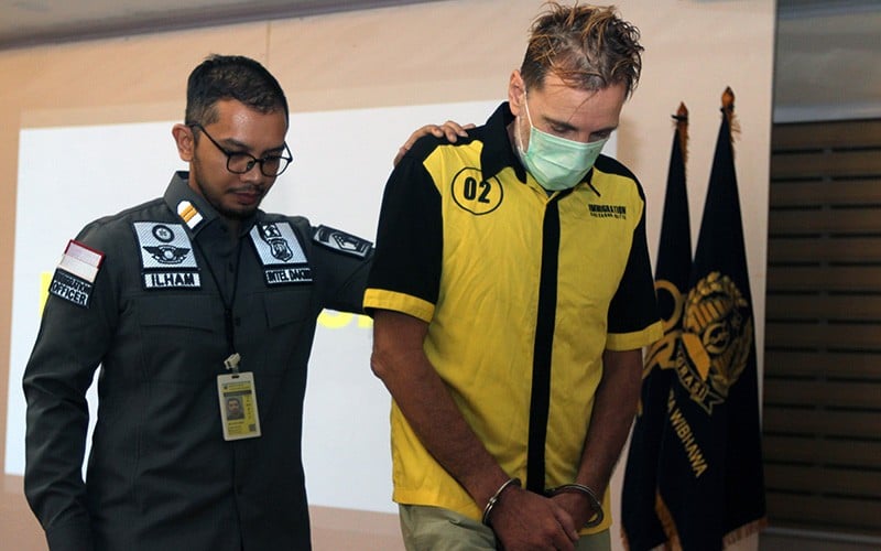 WN Italia Selundupkan Warga Srilanka ke Eropa dengan Paspor Palsu - Bagian 1