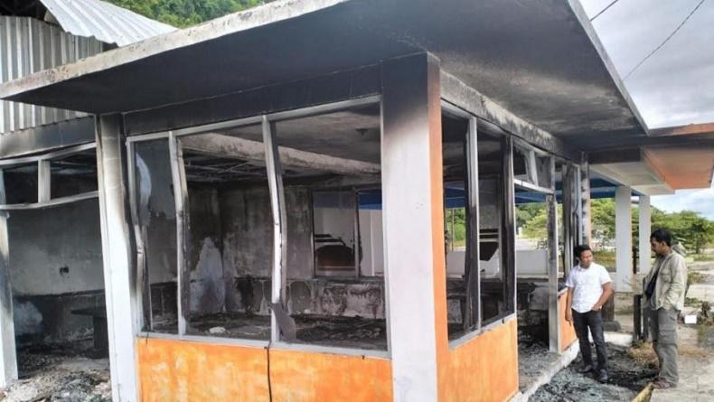 Bangunan Kampung Kuliner di Kolaka Utara Terbakar, Diduga Dibakar OTK