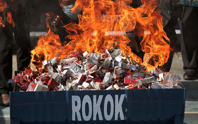 1 Juta Lebih Batang Rokok Ilegal Dimusnahkan - Bagian 1