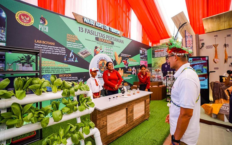 Sandiaga Uno Tinjau Persiapan Papua Street Carnival 2023 - Bagian 3