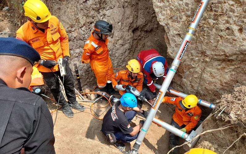Pekerja Bangunan di Semarang yang Tertimbun Longsor Ditemukan Tewas