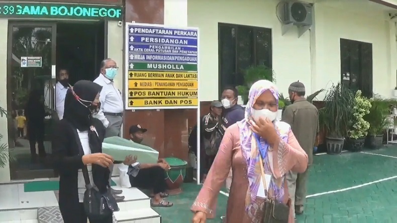 Tak Diberi Nafkah, Seribuan Istri di Bojonegoro Gugat Cerai Suami 