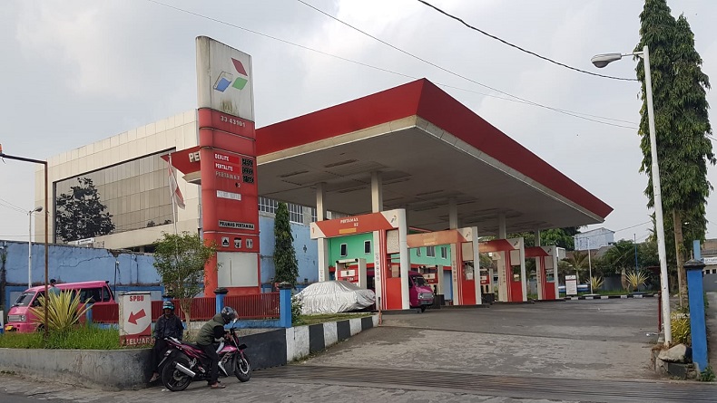 Warga Keluhkan SPBU Cimuncang Sukabumi Ditutup gegara Diduga Jual BBM Subsidi Pakai Jeriken