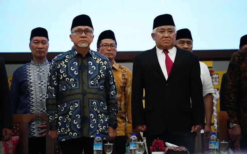 Nasihat Zulhas untuk Santri Baru Ponpes Dea Malela Sumbawa: Bersungguh-sungguhlah Kejar Cita-Cita - Bagian 3