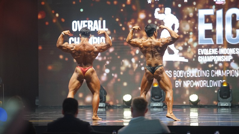 Melihat Binaragawan Pamer Otot pada Kompetisi Fitness dan Bodybuilding International - Bagian 4