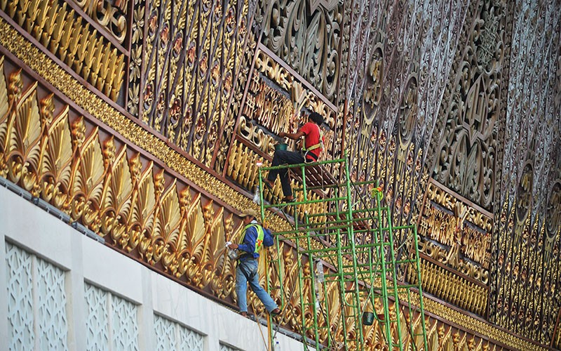 Rehabilitasi Masjid Raya Sumatera Barat Telan Biaya Rp9,2 Miliar - Bagian 2