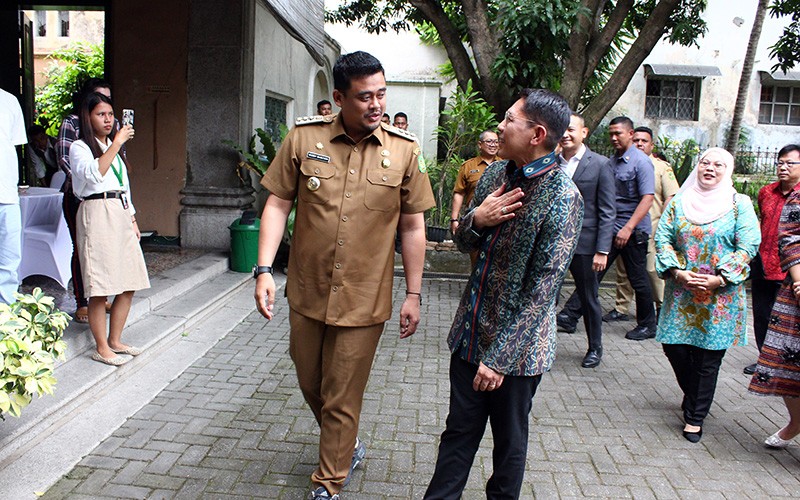 Menteri Singapura Temui Bobby Nasution Bahas Kerja Sama Pendidikan hingga Pariwisata - Bagian 2
