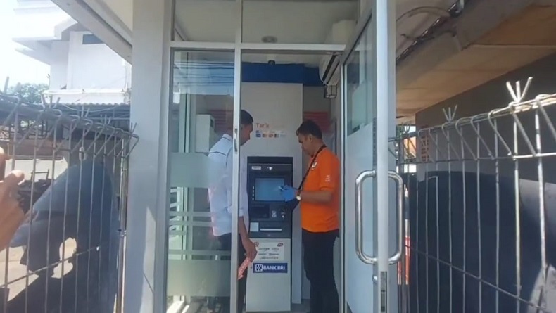 Warga Tasikmalaya Jadi Korban Pencurian Modus Ganjal ATM, Rp150 Juta Raib