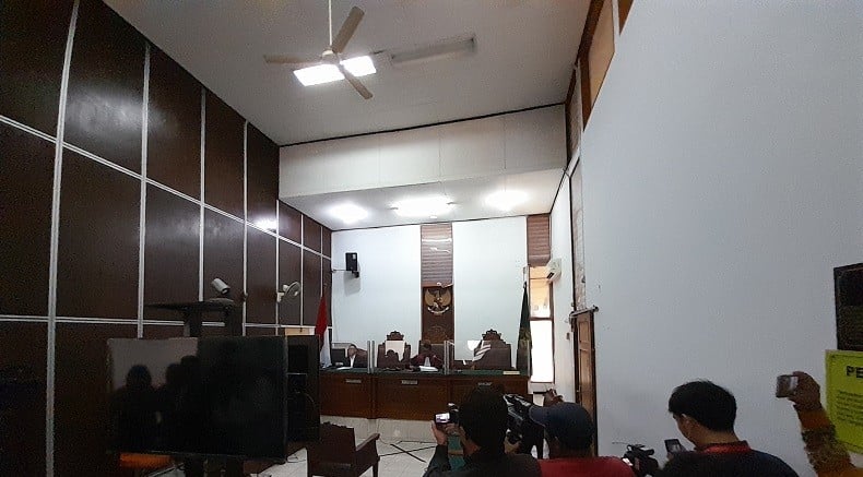 PN Jaksel Tolak Gugatan Praperadilan Sekretaris MA Hasbi Hasan