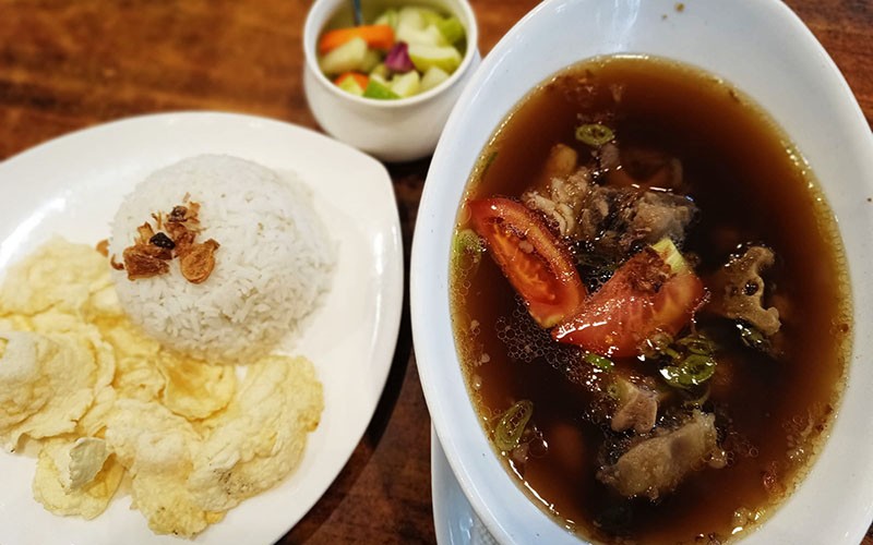 Hadirkan Menu Baru dan Istimewa, Sop Buntut Cafe Kembali Dibuka di PIM 1 - Bagian 2